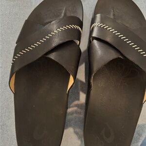 OluKai Black Women's Leather Sandals